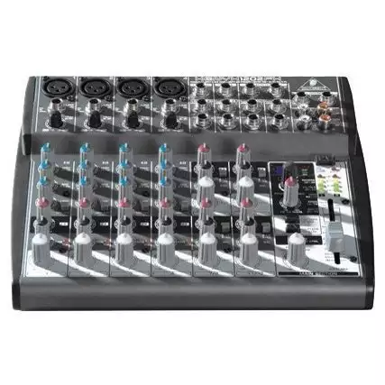 Пассивный микшерный пульт Behringer XENYX 1202 Пассивный микшерный пульт Behringer XENYX 1202