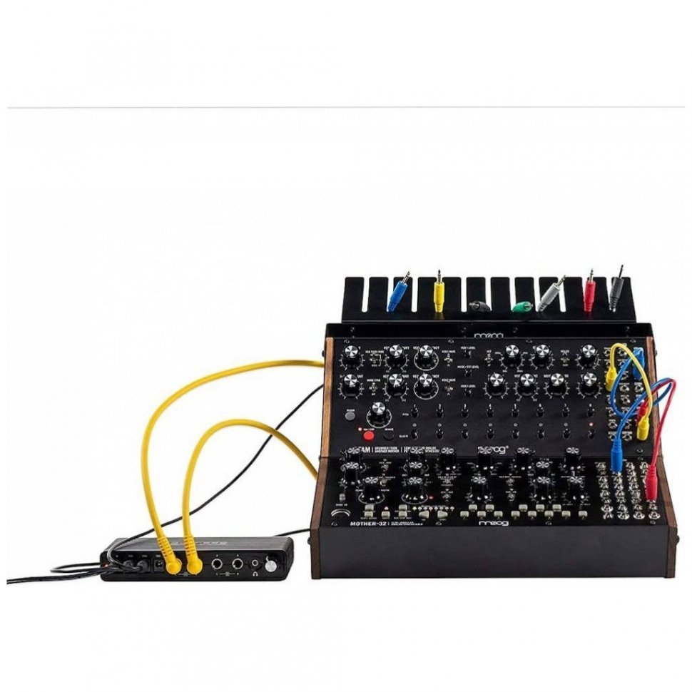 Синтезатор Moog Sound Studio Semi Modular Bundle Mother-32 and DFAM