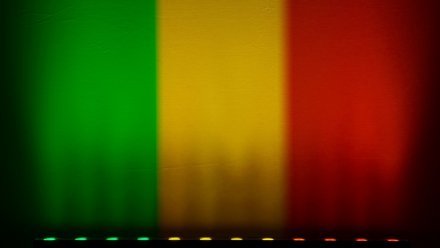 Прожектор Chauvet COLORband Q3BT - Фото №124651