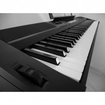 Цифрове піаніно 