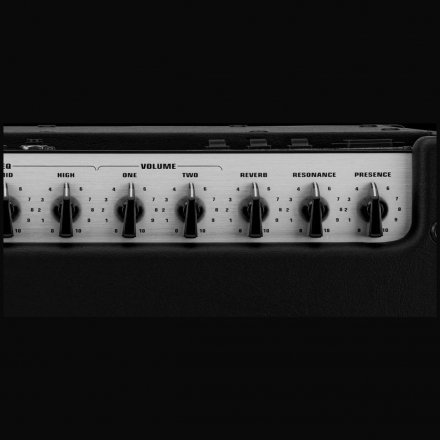 Комбоусилитель для электрогитары EVH 5150 ICONIC SERIES COMBO 1x10 BLACK - Фото №153951