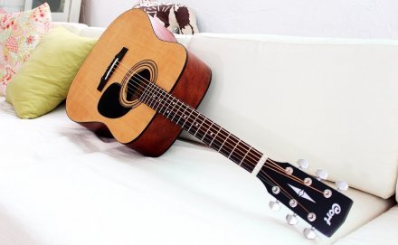Акустическая гитара  - Фото №129005