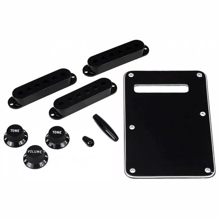 Прочая гитарная фурнитура Fender STRATOCASTER ACCESSORY KITS BLACK