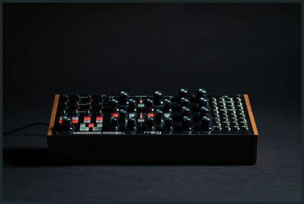 Синтезатор Moog Subharmonicon - Фото №137791