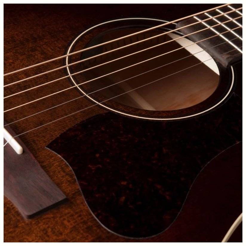 Акустическая гитара Art & Lutherie Americana Bourbon Burst