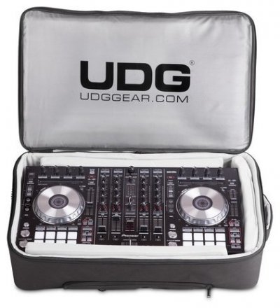 Сумка для DJ обладнання UDG Urbanite MIDI Controller Backpack Large Black (U7202BL) - Фото №119849