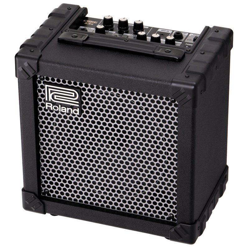 Комбоусилитель для электрогитары Roland CUBE 15X