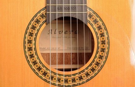 Классическая гитара Alvera ACG300 4/4 - Фото №130184